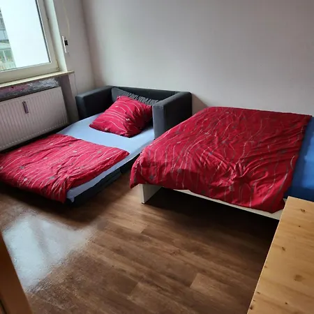 Einfache 1-zimmer In Apartmán *